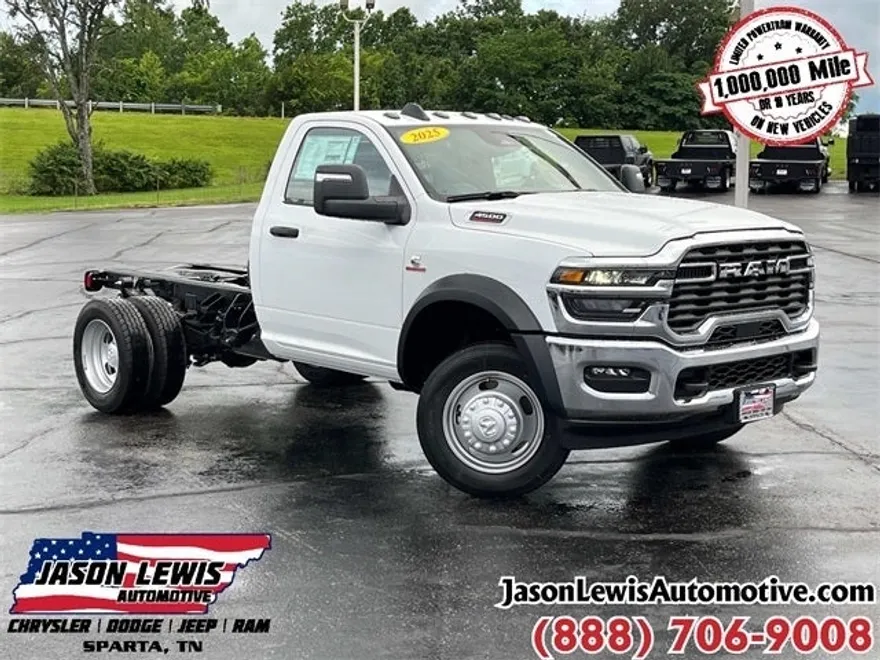 2025 Ram 4500 Tradesman photo 1