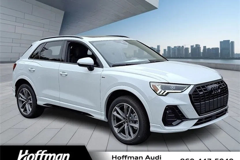 2025 Audi Q3 45 TFSI S line Premium photo 1