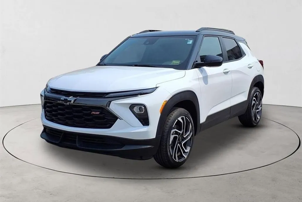 2024 Chevrolet Trailblazer RS photo 1