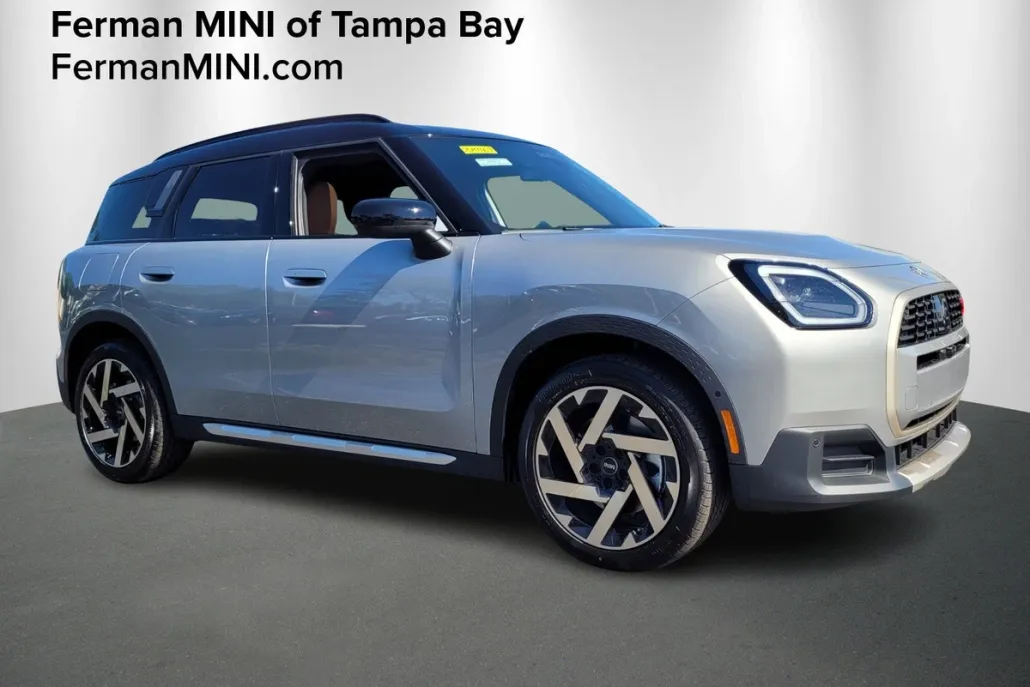 2025 Mini Countryman ALL4 S photo 1