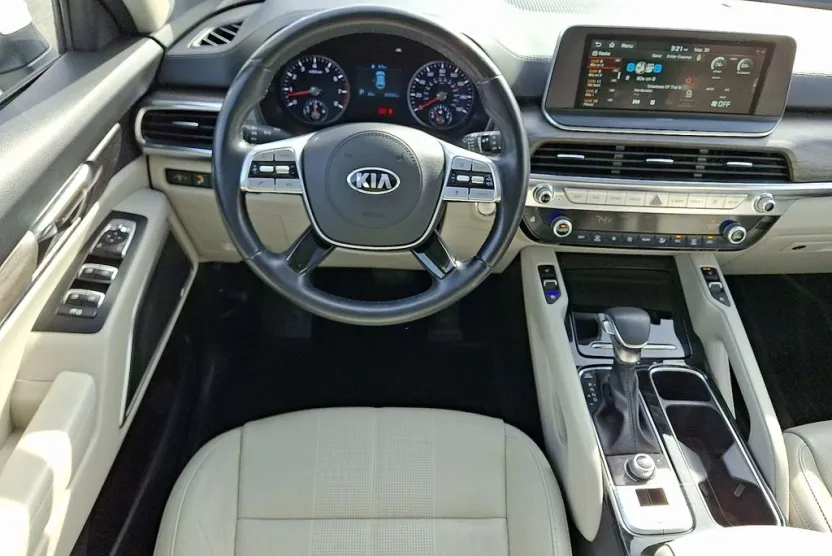 2020 Kia Telluride EX photo 1