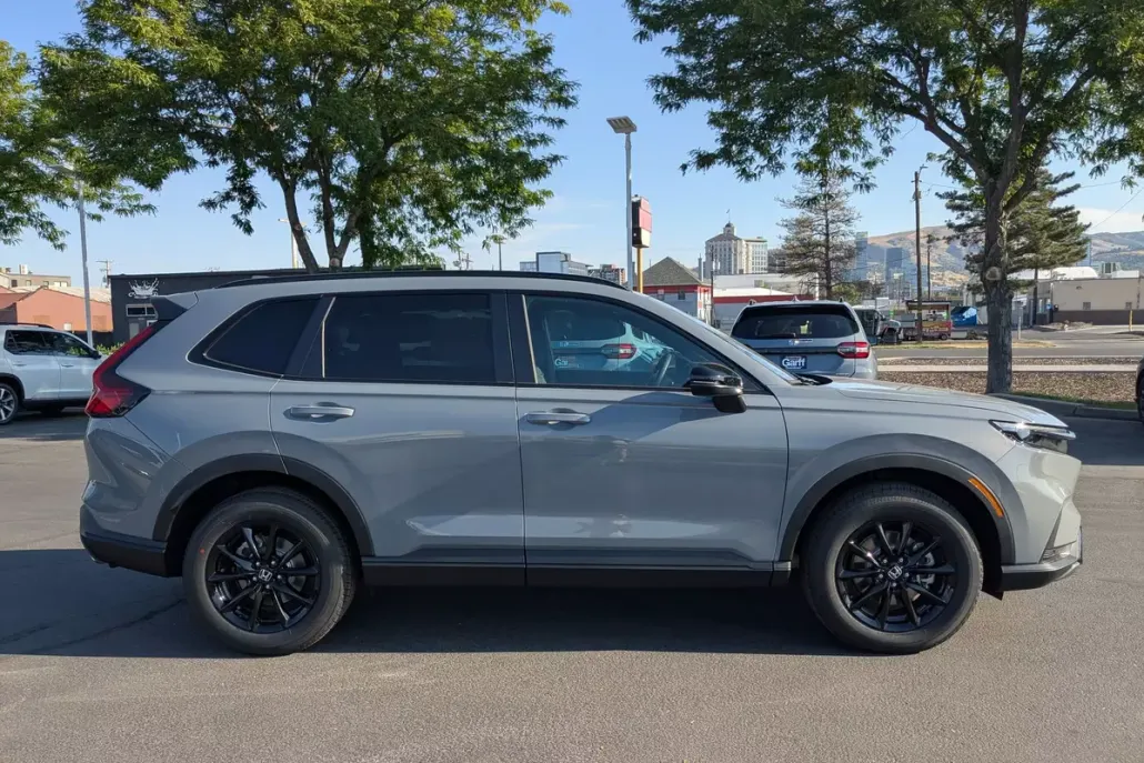 2026 Honda CR-V Hybrid Sport-L photo 1