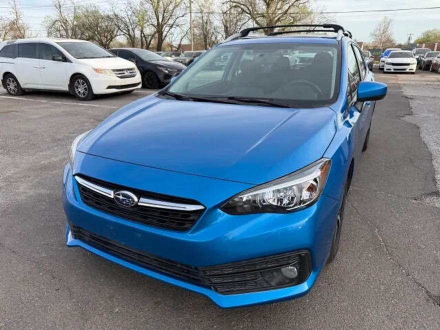2022 Subaru Impreza Premium photo 2