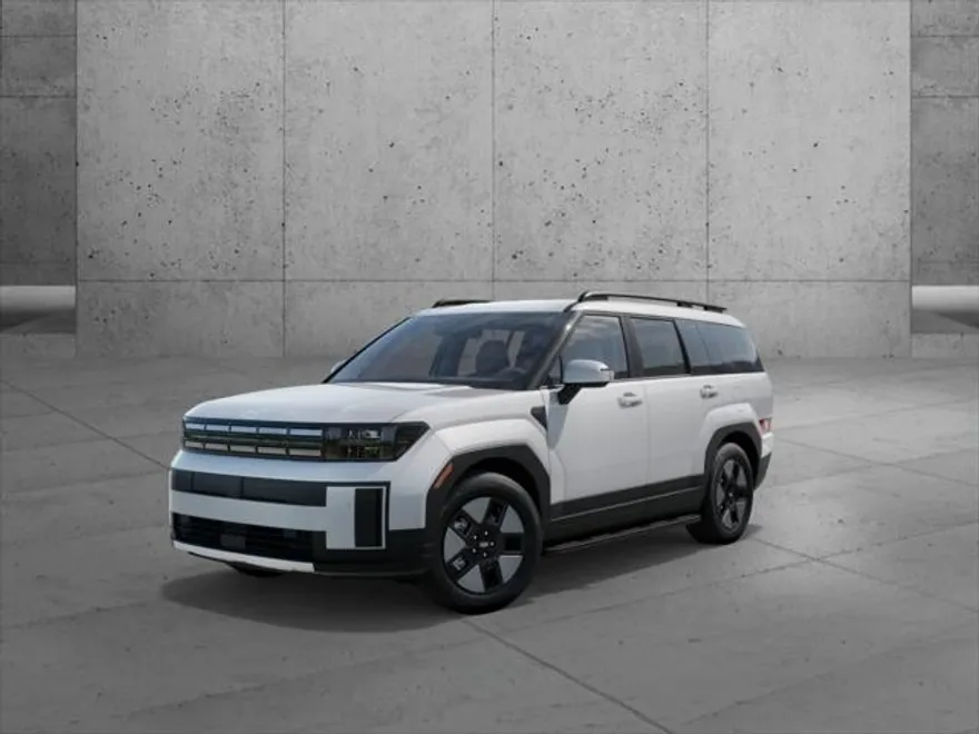 2025 Hyundai Santa Fe SEL photo 1