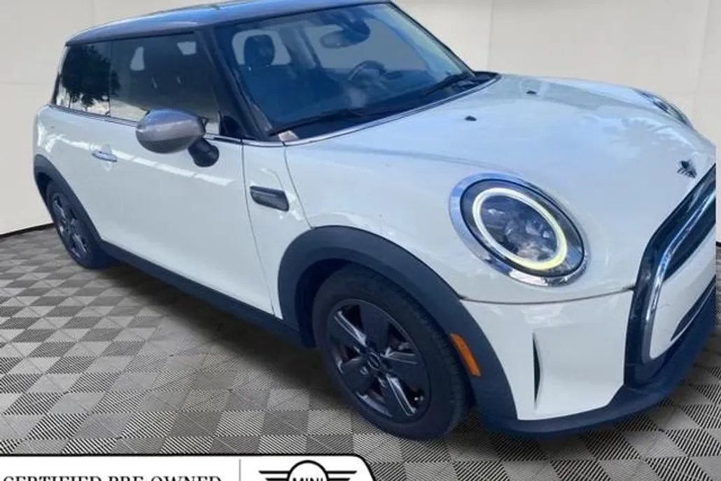 2023 Mini Cooper 2 Door Hardtop photo 1