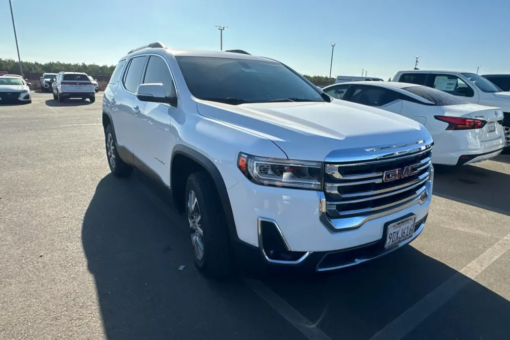 2020 Gmc Acadia SLT photo 1