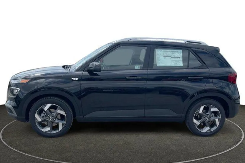 2025 Hyundai Venue SEL Limited photo 1