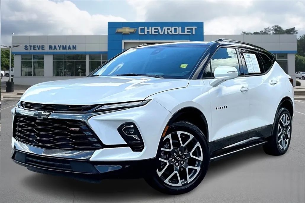 2023 Chevrolet Blazer RS photo 1