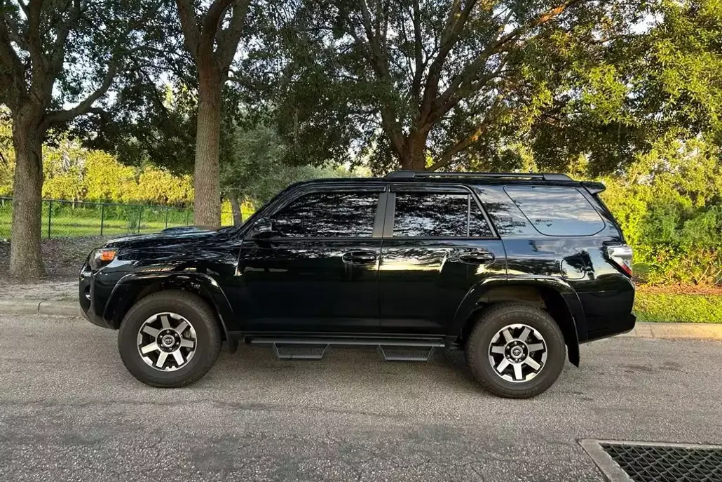 2024 Toyota 4Runner TRD Off-Road Premium photo 1