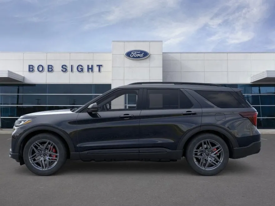2025 Ford Explorer ST photo 1