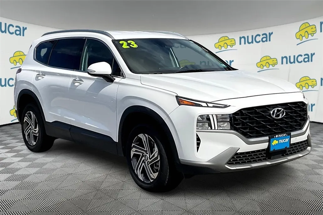 2023 Hyundai Santa Fe SEL photo 1