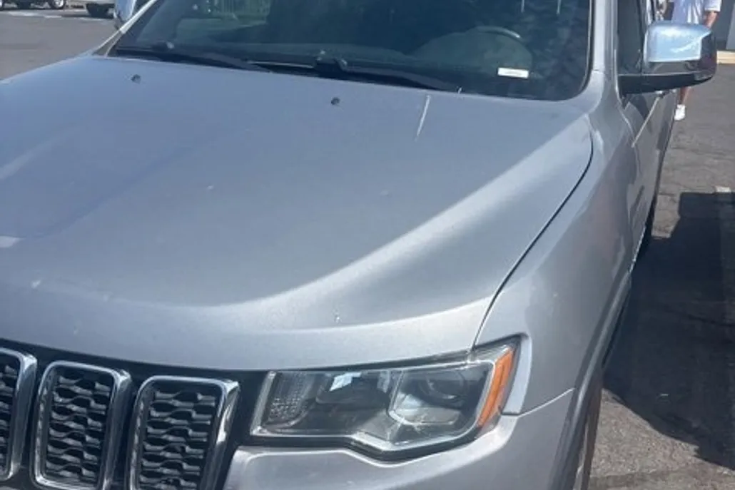 2019 Jeep Grand Cherokee Limited photo 1