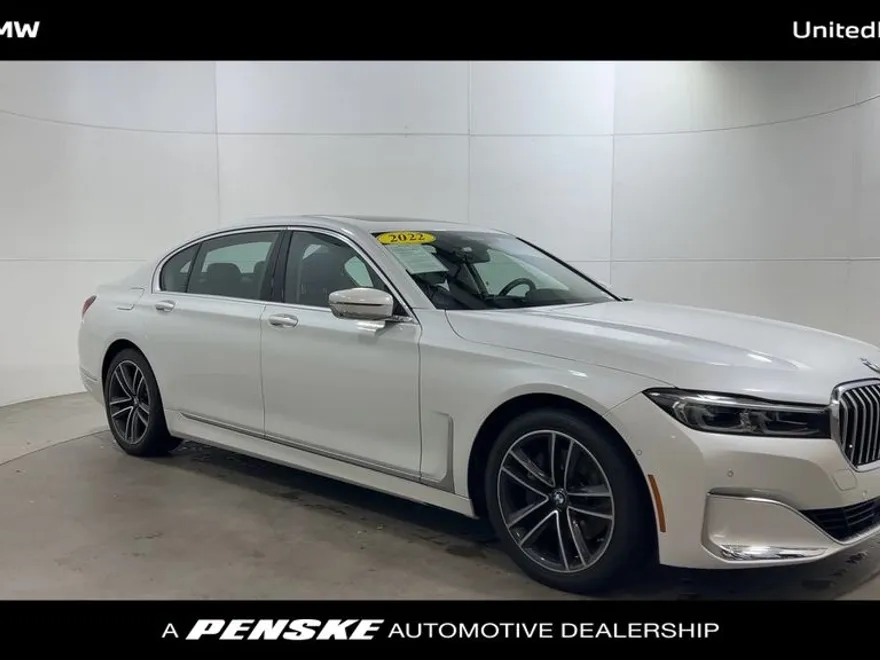 2022 Bmw 740i xDrive photo 1