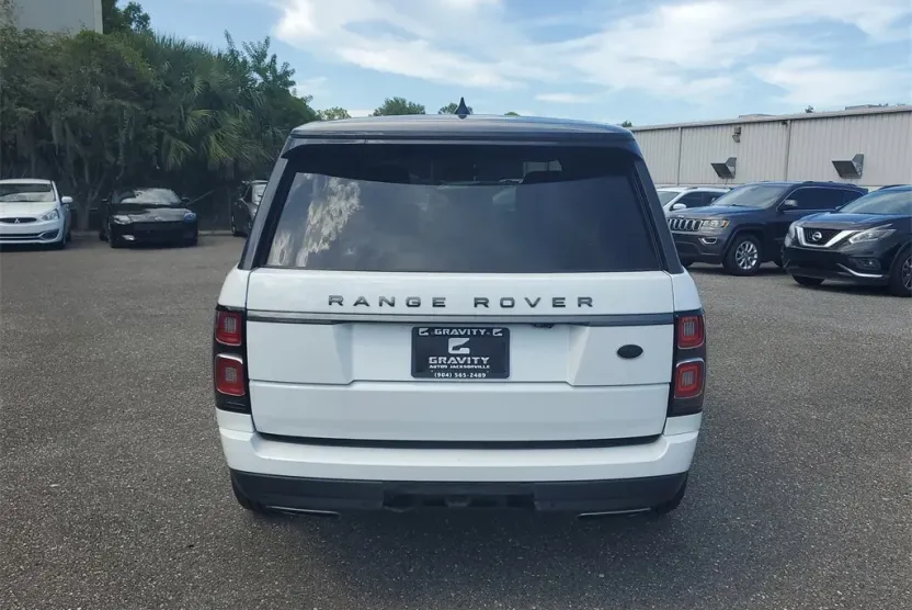 2019 Land Rover Range Rover SuperCharged photo 1