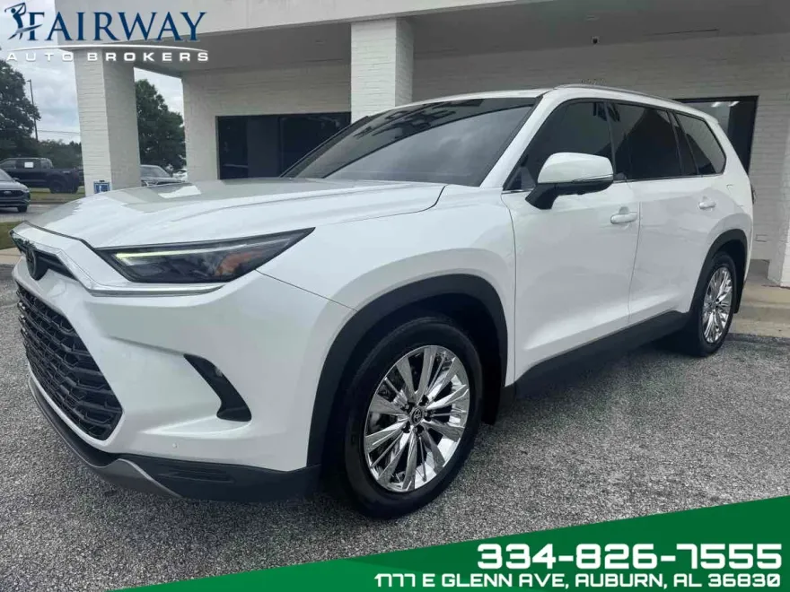 2024 Toyota Grand Highlander Platinum photo 1