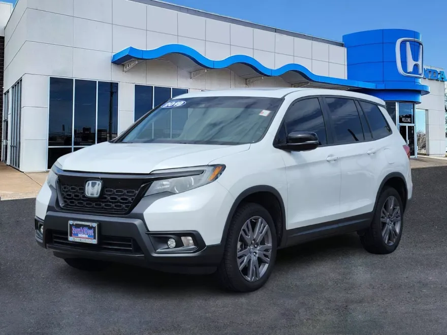 2019 Honda Passport EX-L photo 1