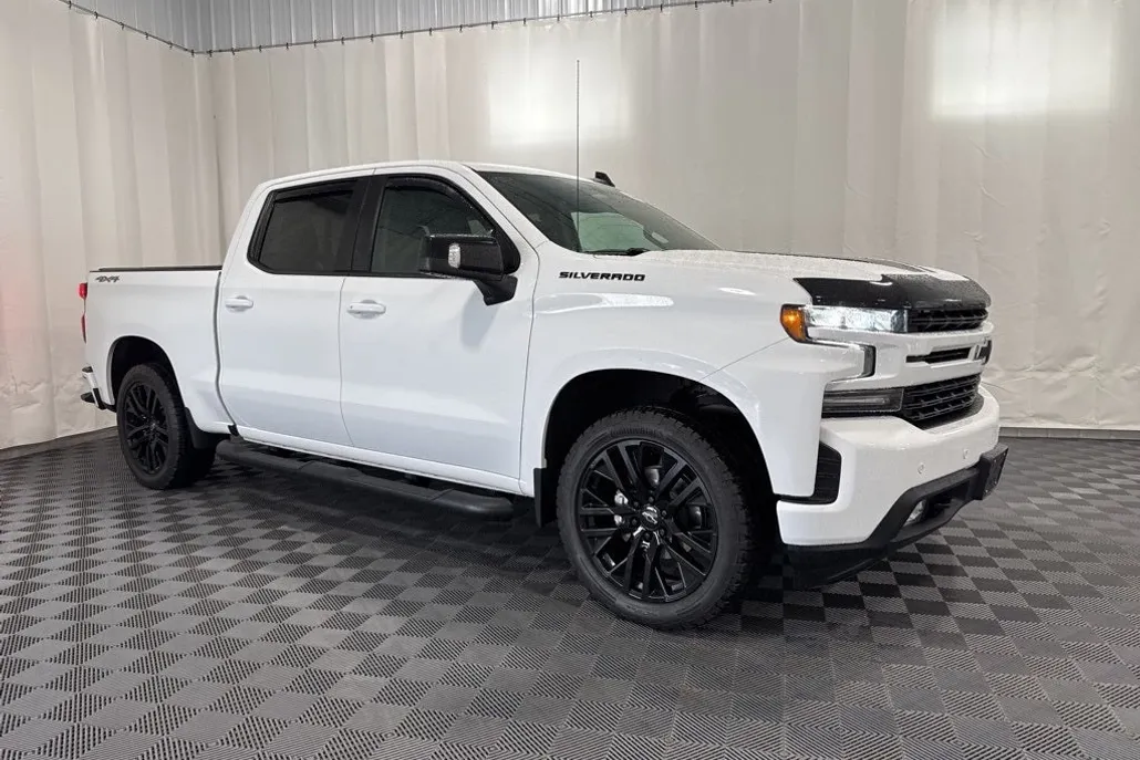 2020 Chevrolet Silverado 1500 RST Custom photo 1