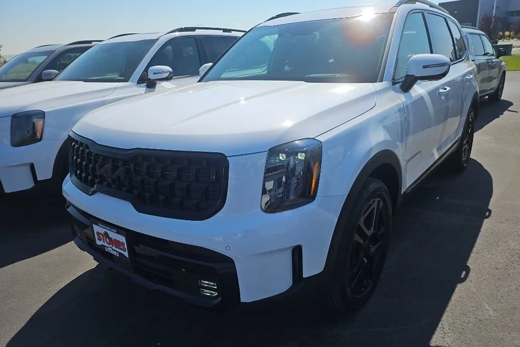 2025 Kia Telluride X-Line photo 1