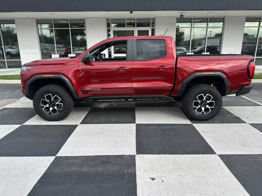 2023 Gmc Canyon AT4X photo 1