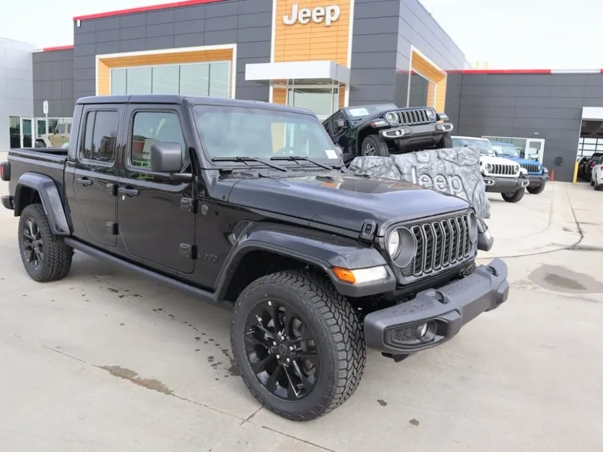 2025 Jeep Gladiator Sport photo 1