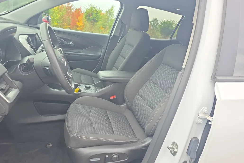 2023 Gmc Terrain SLE photo 1
