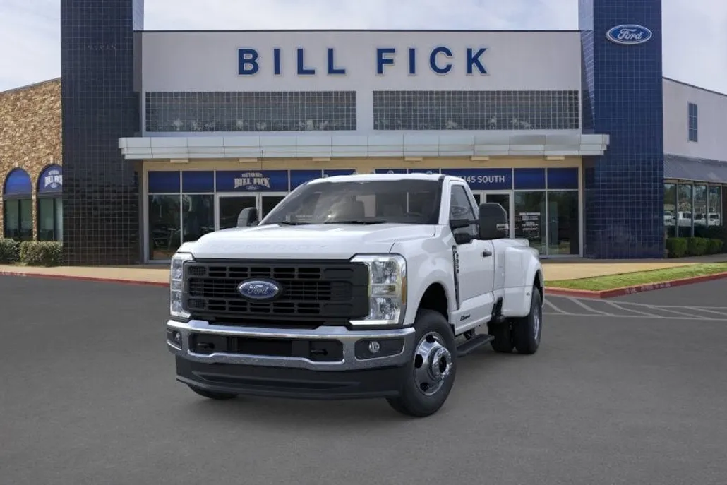 2026 Ford F-350 XL photo 1