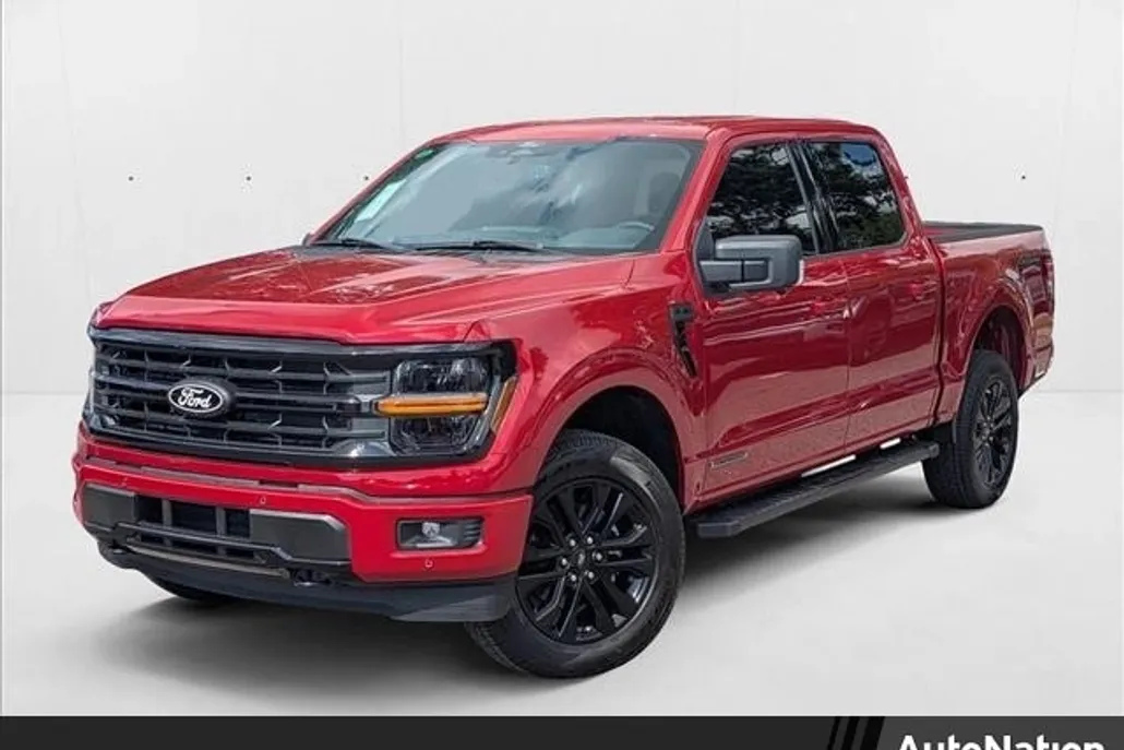 2025 Ford F-150 XLT photo 1