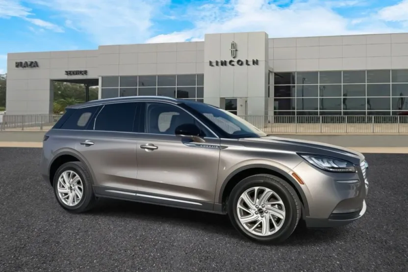 2020 Lincoln Corsair Standard photo 1