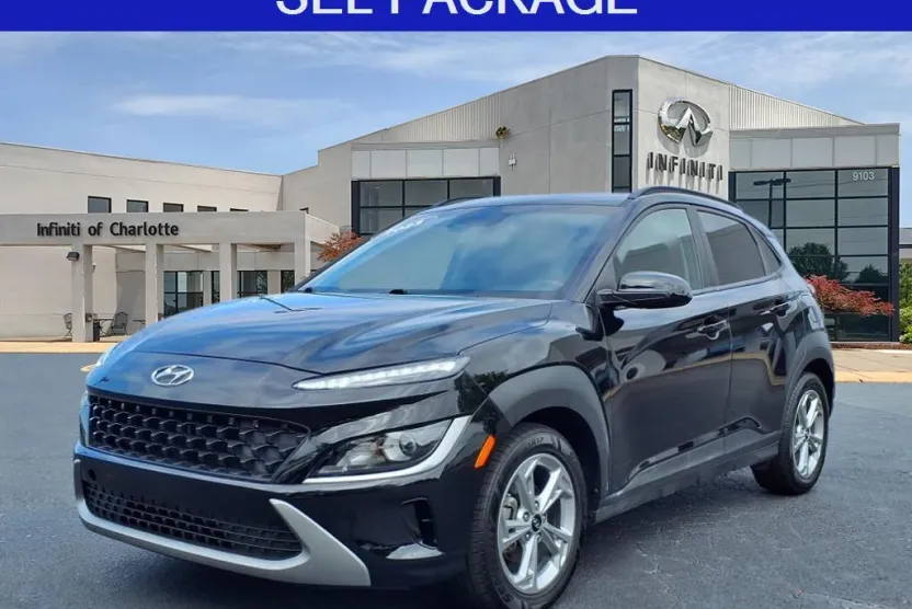 2023 Hyundai Kona SEL photo 1