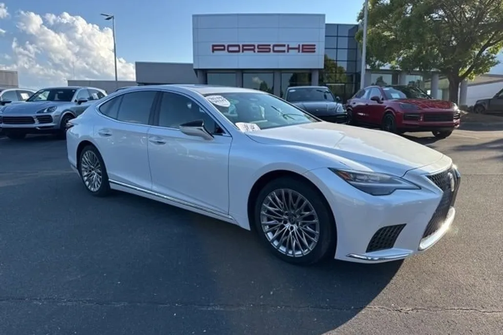 2024 Lexus LS 500 photo 1