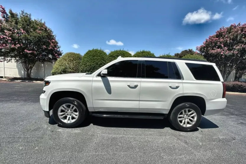 2013 Gmc Yukon XL SLT photo 1