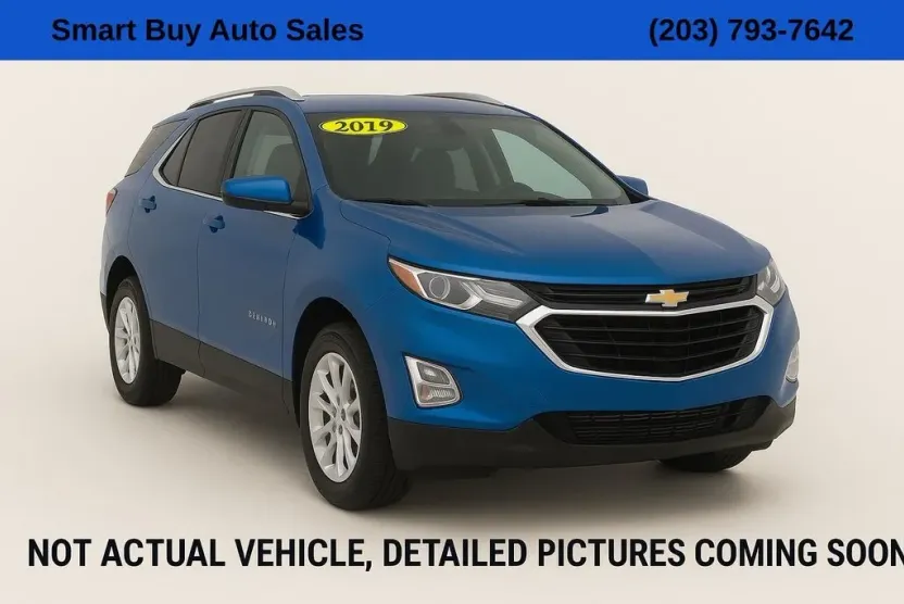 2019 Chevrolet Equinox LT photo 1