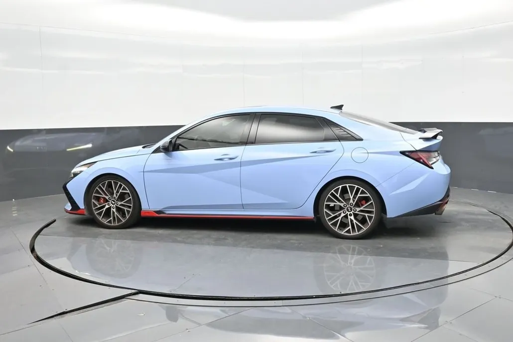 2022 Hyundai Elantra N Base photo 1