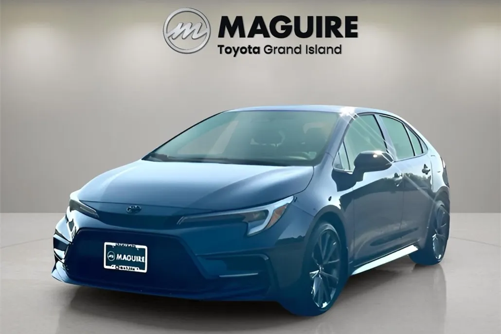 2025 Toyota Corolla SE photo 1