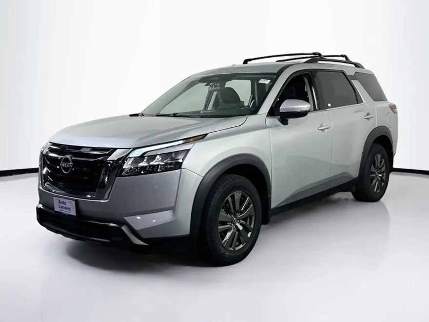 2022 Nissan Pathfinder SV photo 1