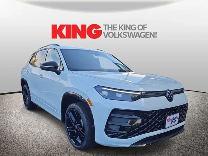 2025 Volkswagen Tiguan SE R-Line Black photo 1
