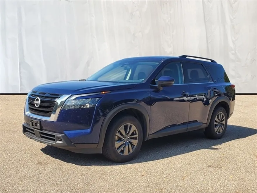 2024 Nissan Pathfinder SV photo 1