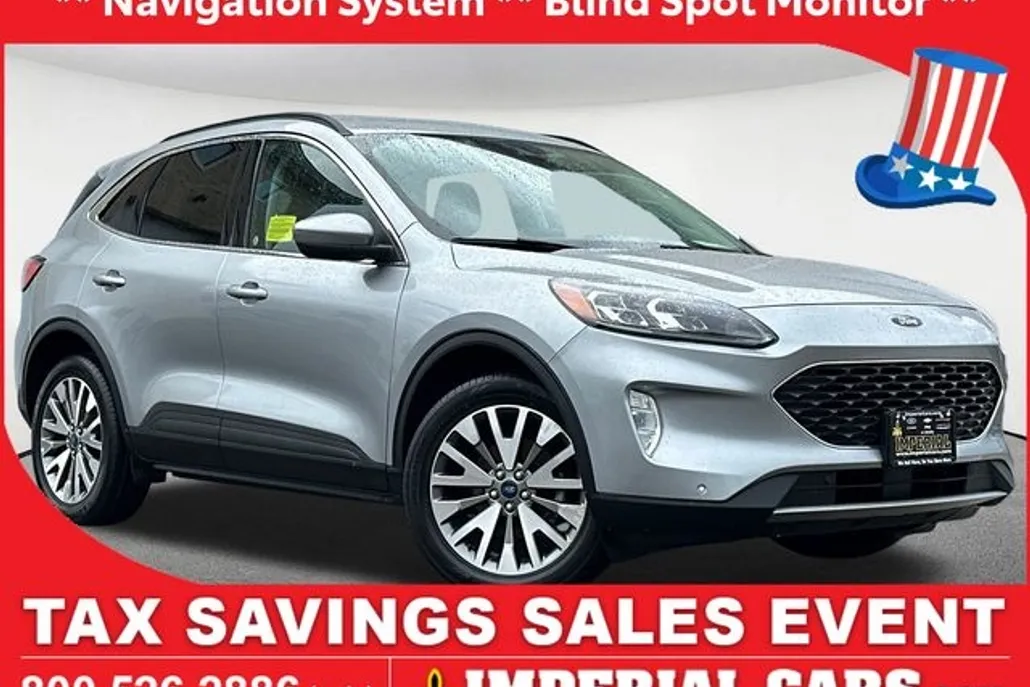 2022 Ford Escape Titanium photo 1