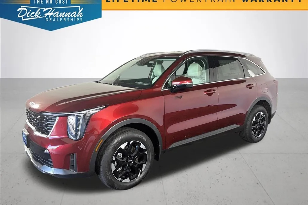 2025 Kia Sorento S photo 1