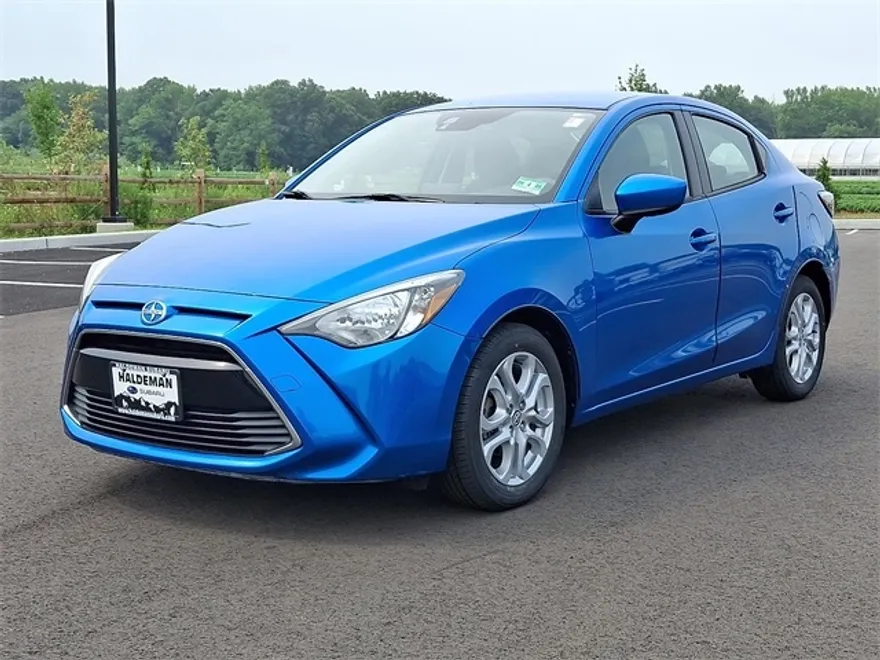 2016 Scion iA Base photo 1