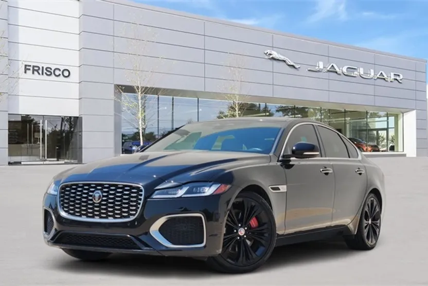 2022 Jaguar XF SE photo 1