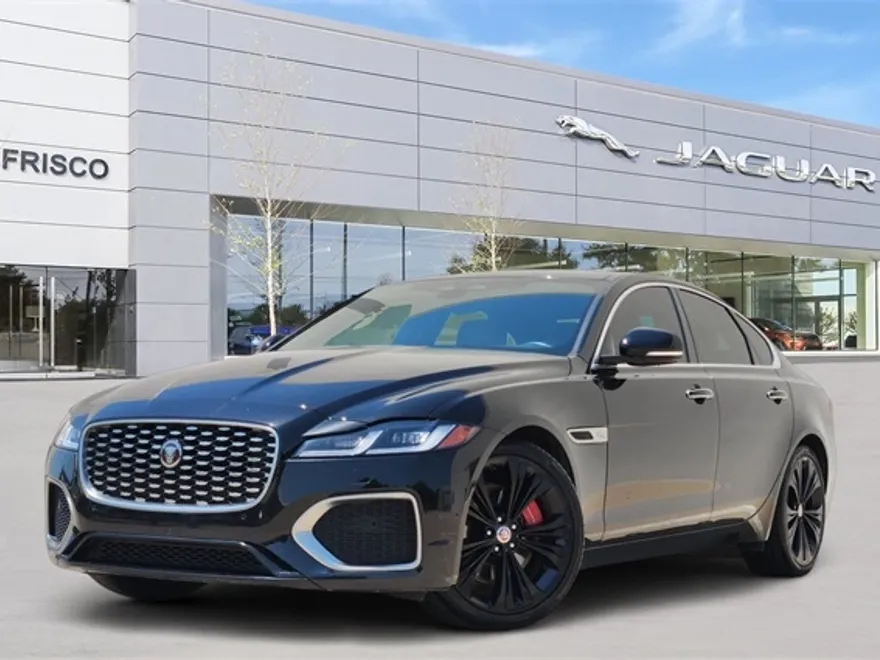 2022 Jaguar XF SE photo 1
