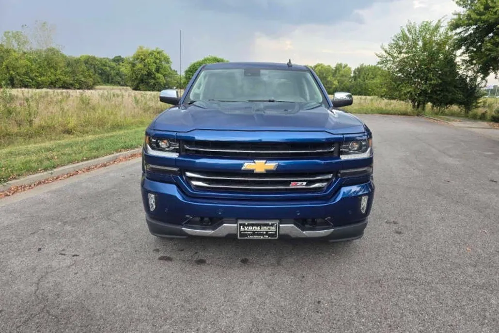 2016 Chevrolet Silverado 1500 LTZ Z71 photo 1