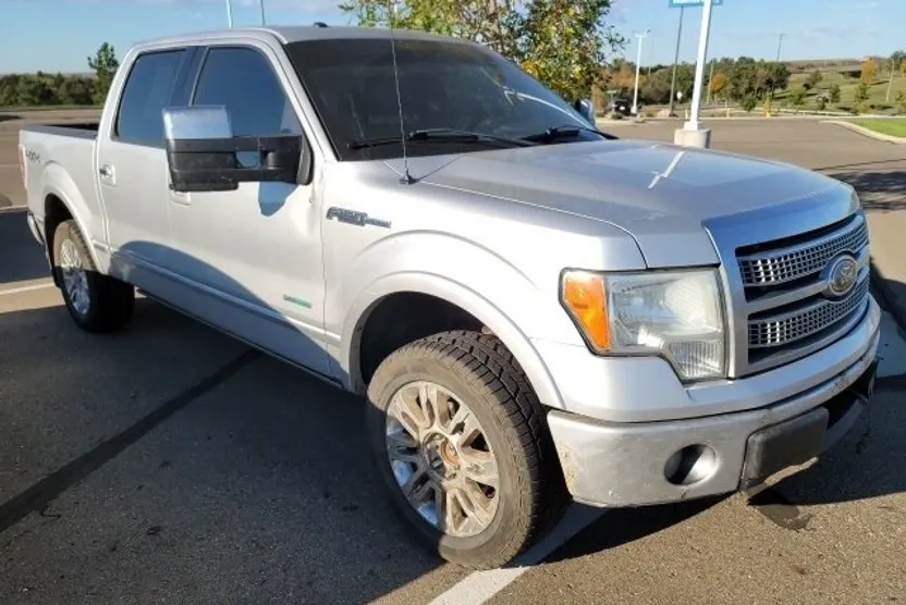 2012 Ford F-150 Platinum photo 1
