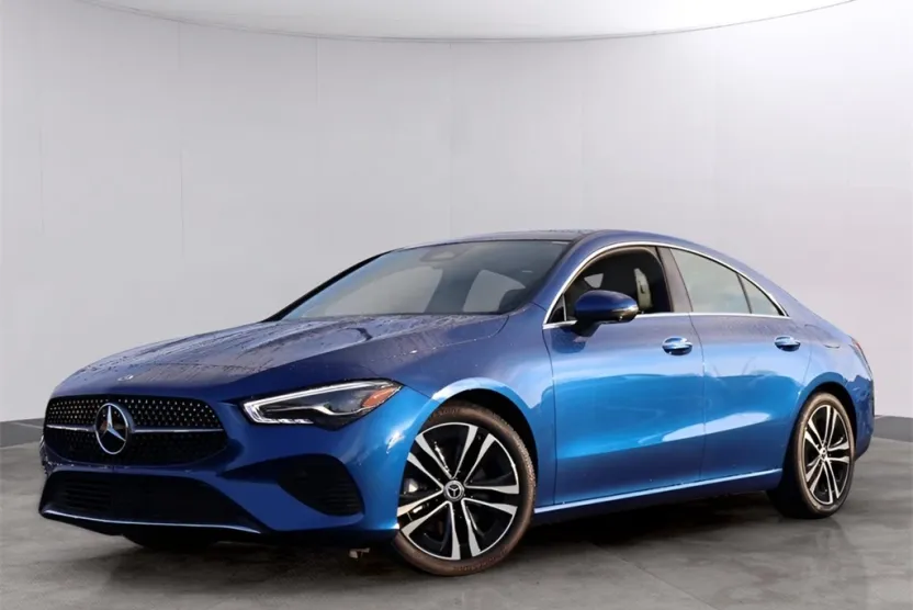 2025 Mercedes Benz CLA 250 4MATIC photo 1