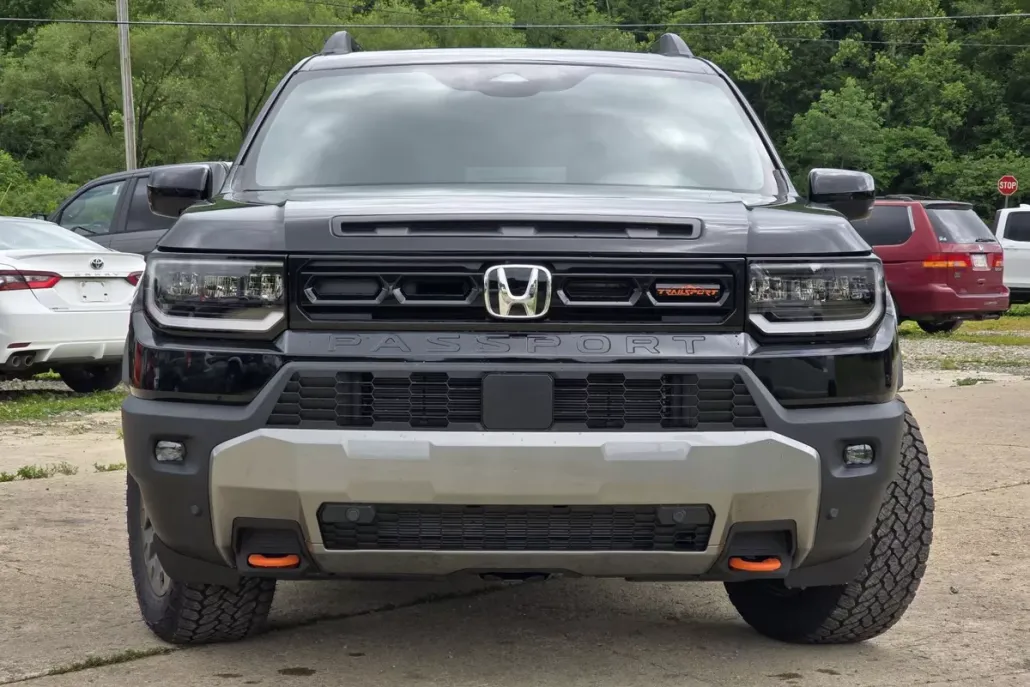 2026 Honda Passport TrailSport photo 1
