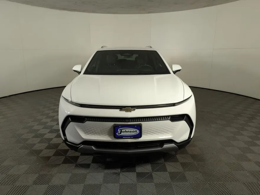 2025 Chevrolet Equinox EV 1LT photo 1