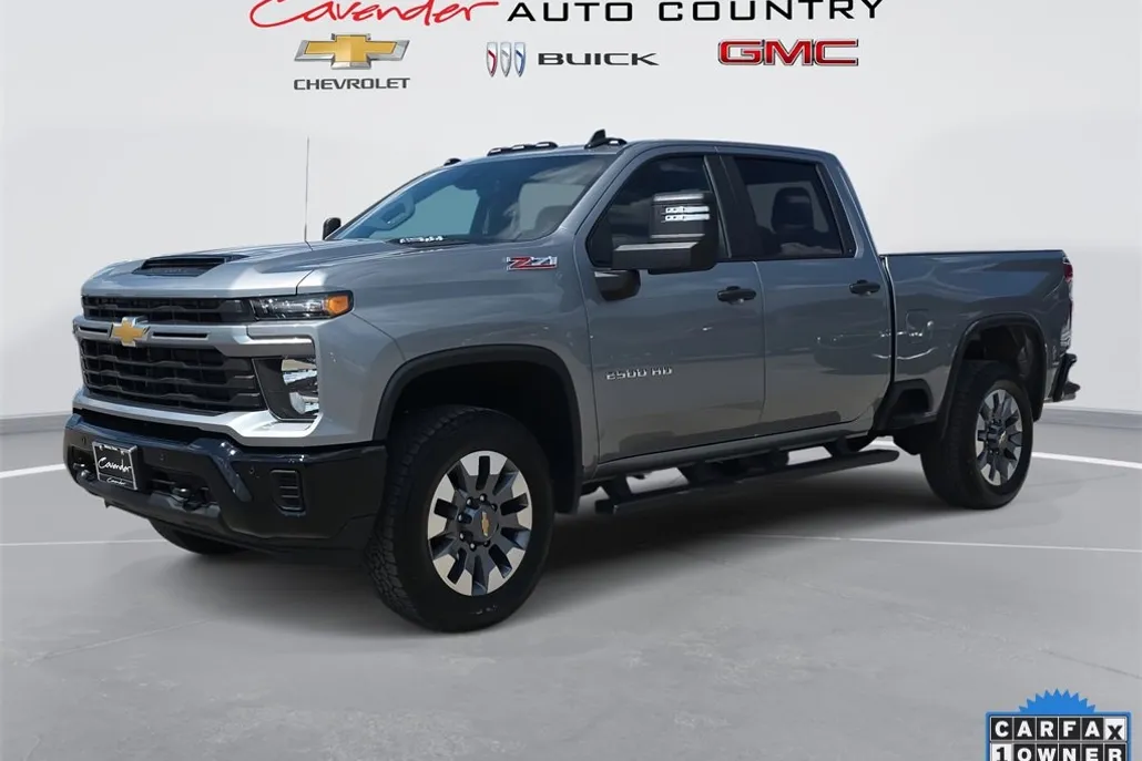 2026 Chevrolet Silverado 2500HD Custom Z71 photo 1