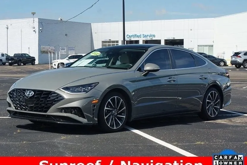 2022 Hyundai Sonata Limited photo 1