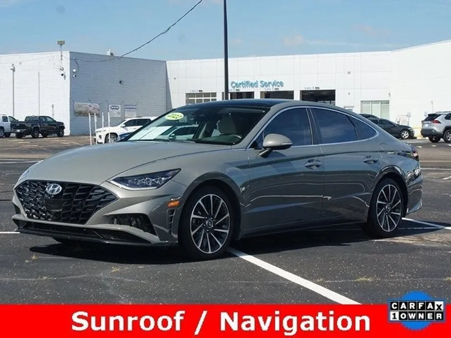 2022 Hyundai Sonata Limited photo 1